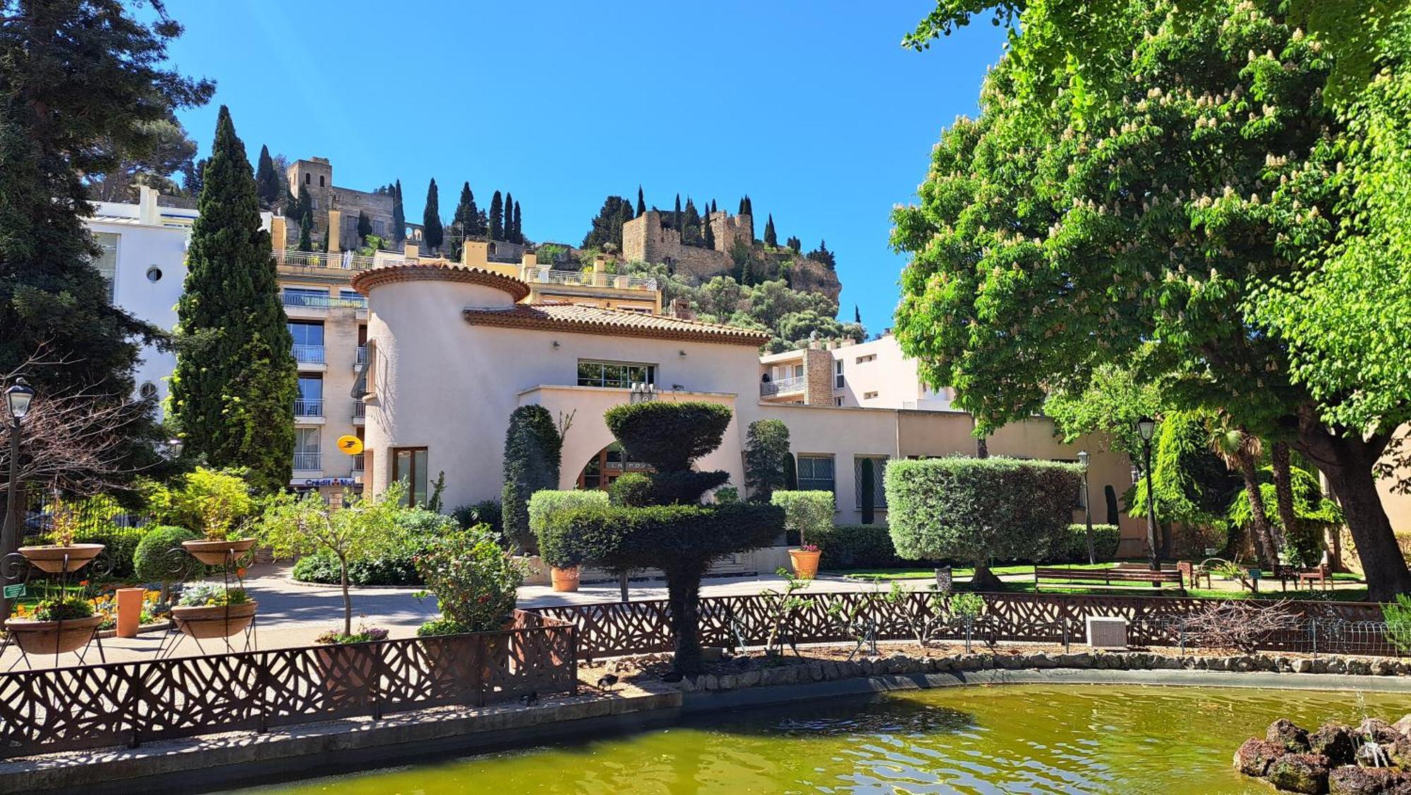 Superbe Appartement Piscine, Tennis, Vue Mer Et Decore Avec Gout Cassis Exterior photo